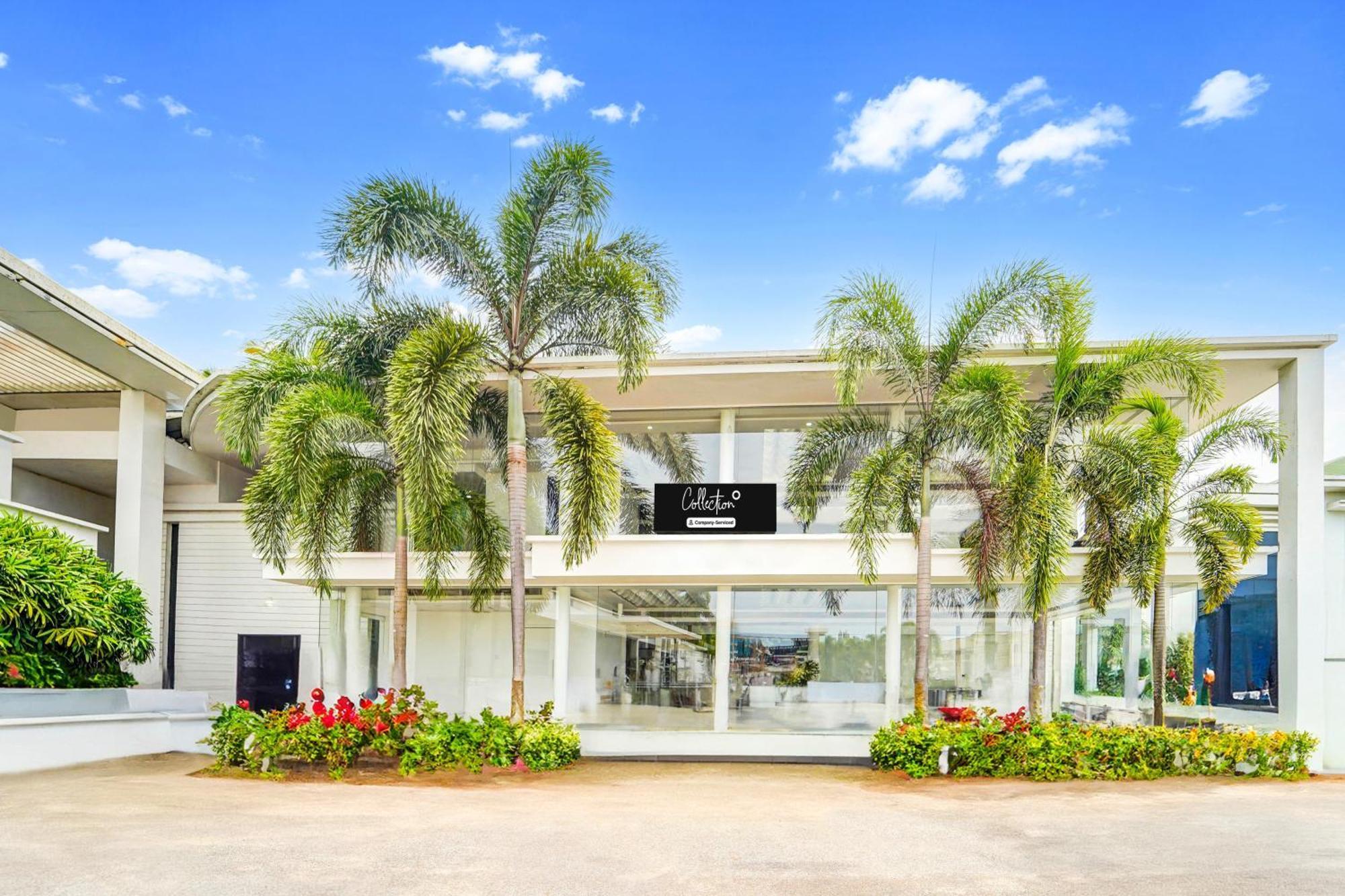 Hotel Super Collection O Kazhakuttam Near Al Saj Convention Centre Andurkonam Exterior foto